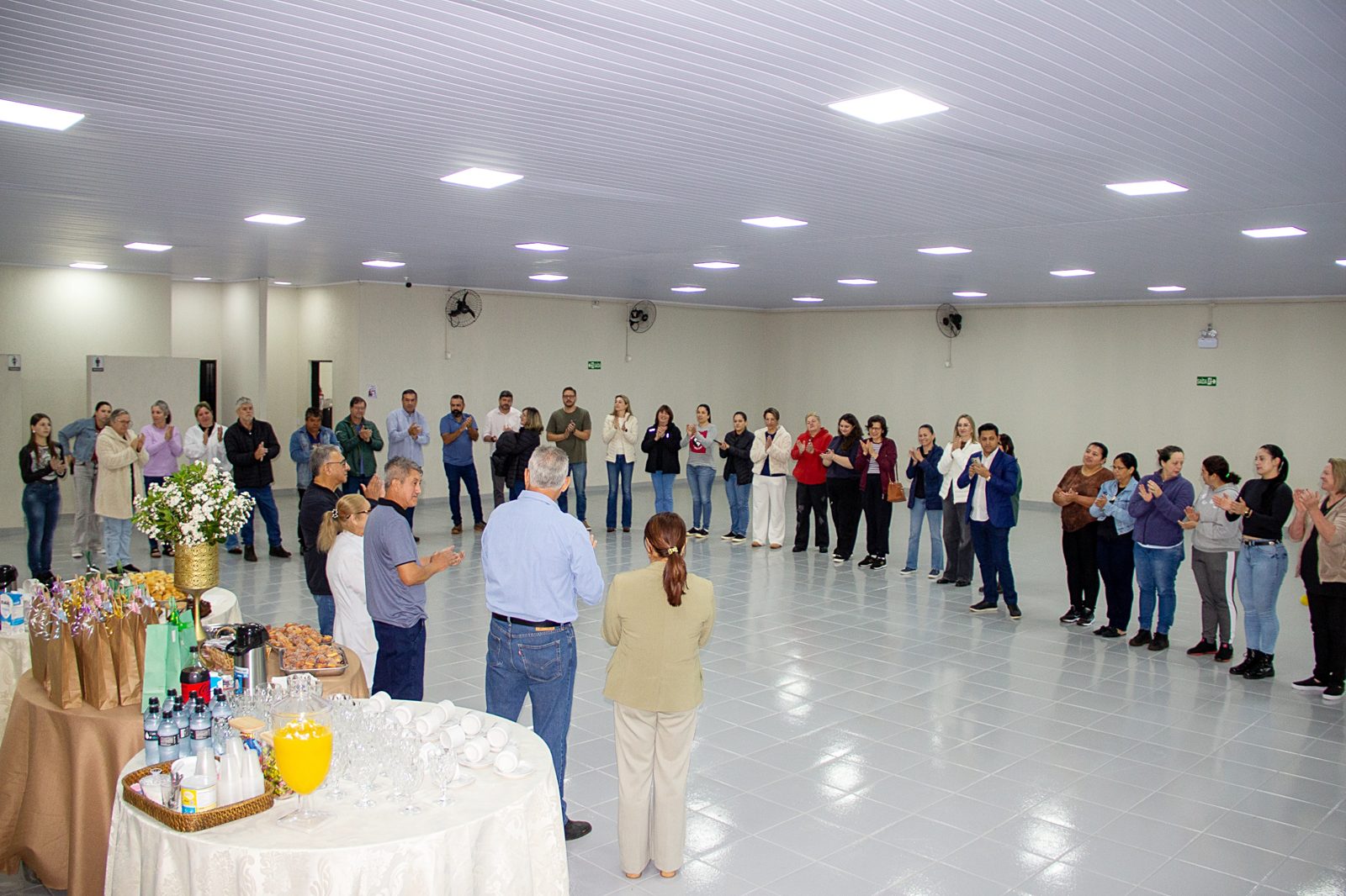 SINDSERV promove café da manhã em comemoração ao Dia do Servidor Público em Faxinal